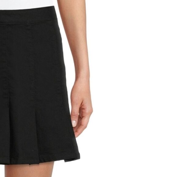 Womens Pleated  Denim School Girl Mini Skirt - Picture 4 of 6